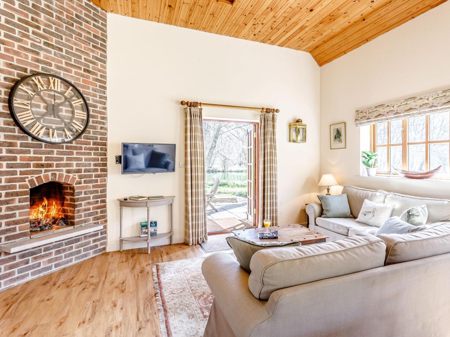2 Bed In Dorchester 75243 Frampton  Zewnętrze zdjęcie