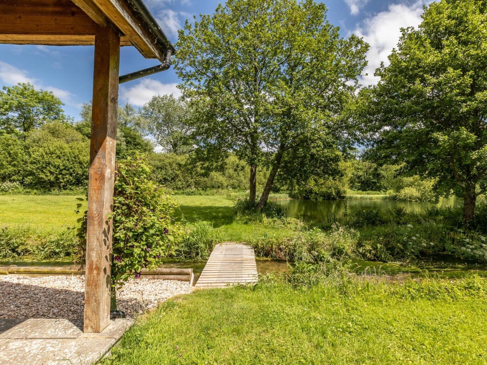 2 Bed In Dorchester 75243 Frampton  Zewnętrze zdjęcie