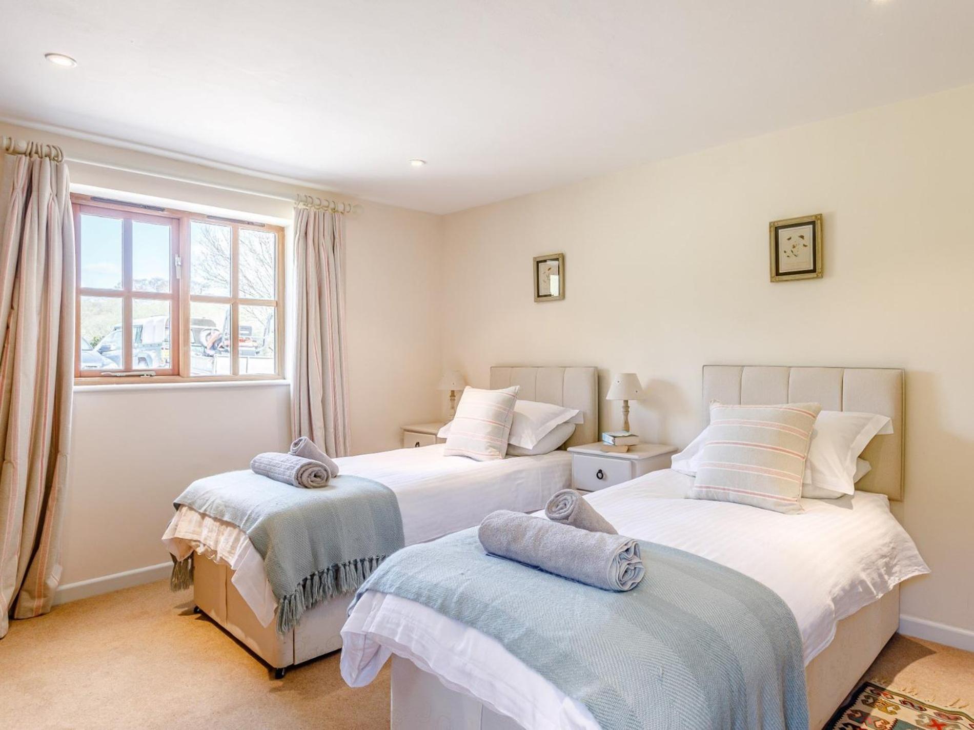 2 Bed In Dorchester 75243 Frampton  Zewnętrze zdjęcie